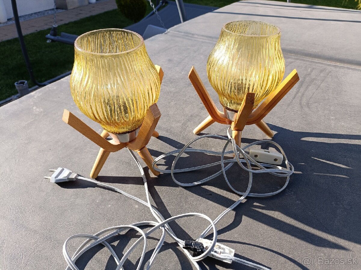 Retro lampička - Humpolec
- 3