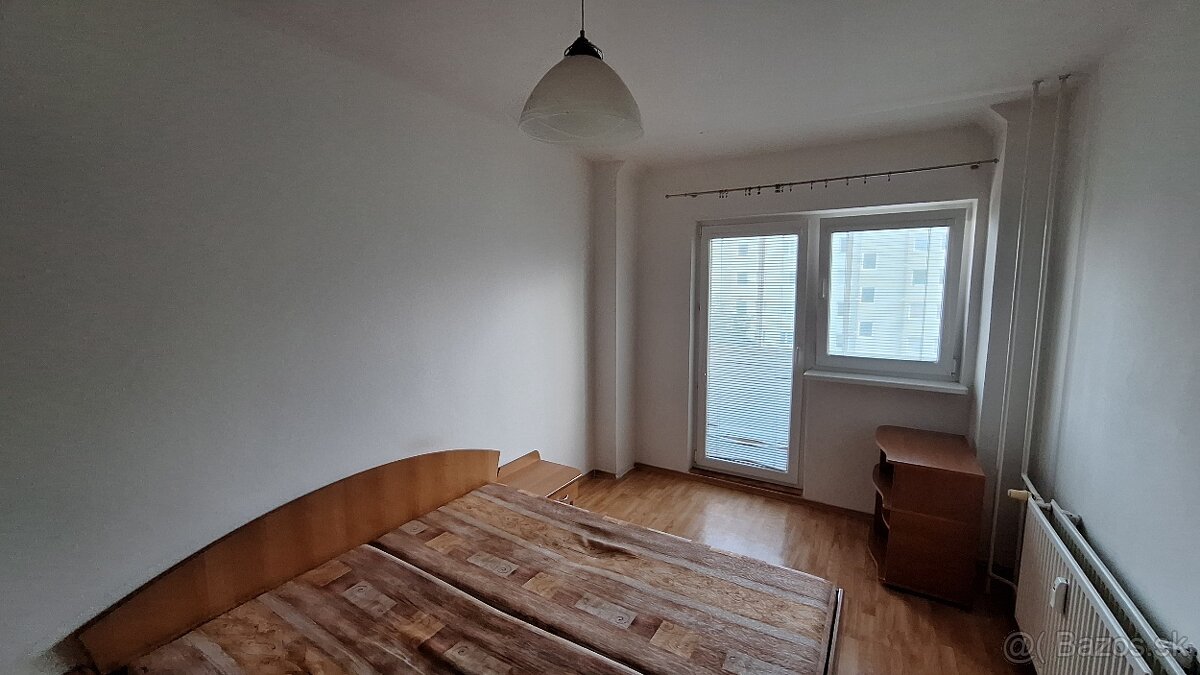 3. Izbový byt v Záturči - 3