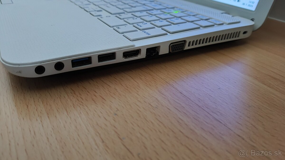 Toshiba Satellite C855 - 3