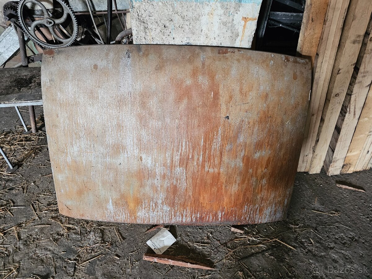 Kapota škoda 100 - 3