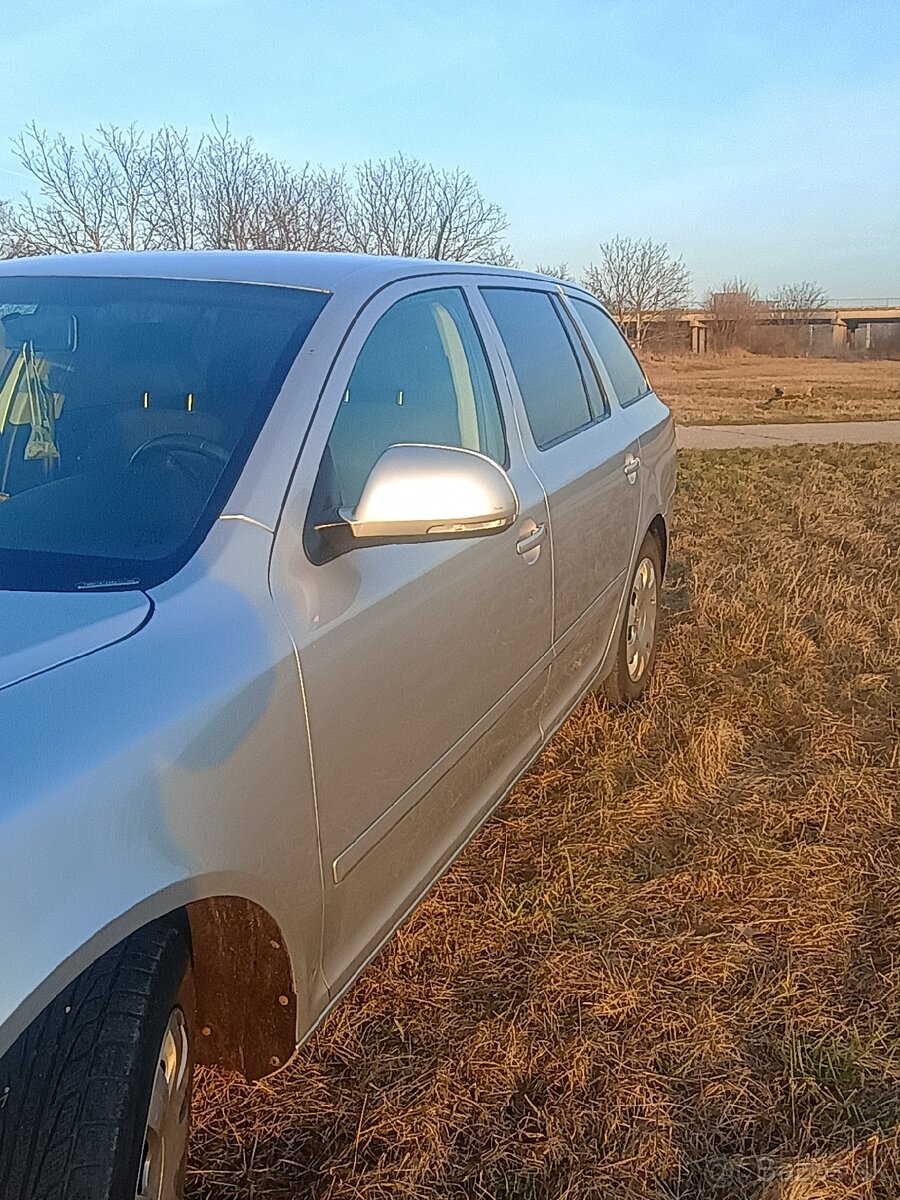 Predám škoda Octavia 1.6tdi - 3