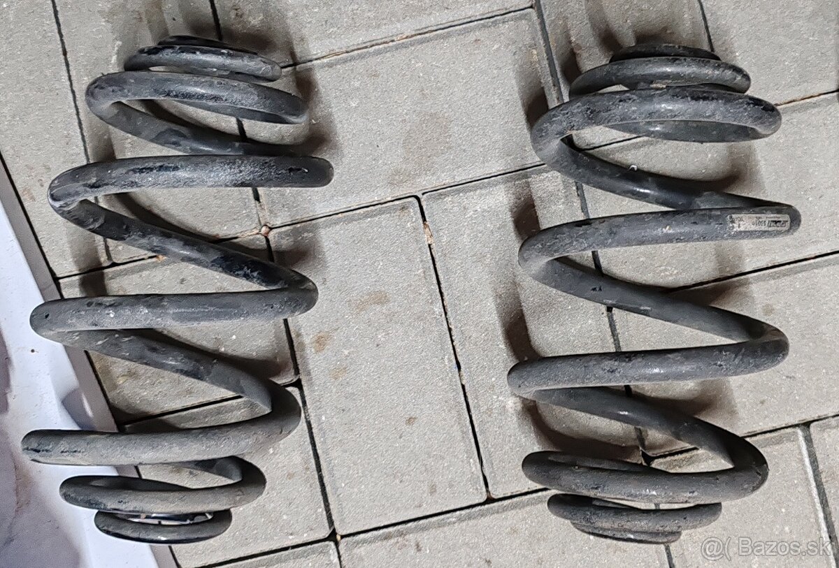 Predné a zadné pružiny pre Opel Omega - 3