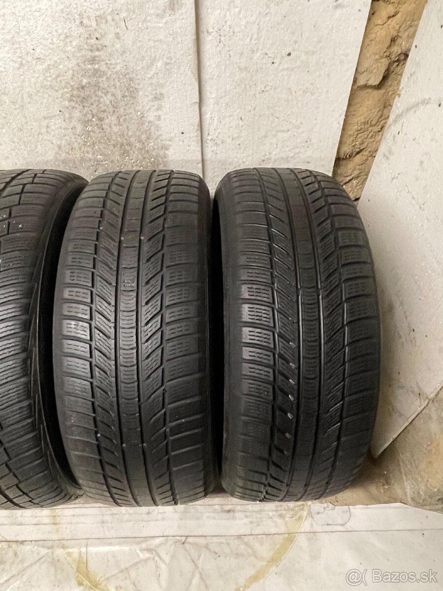 Zimné pneu 235/55 R17 - 3