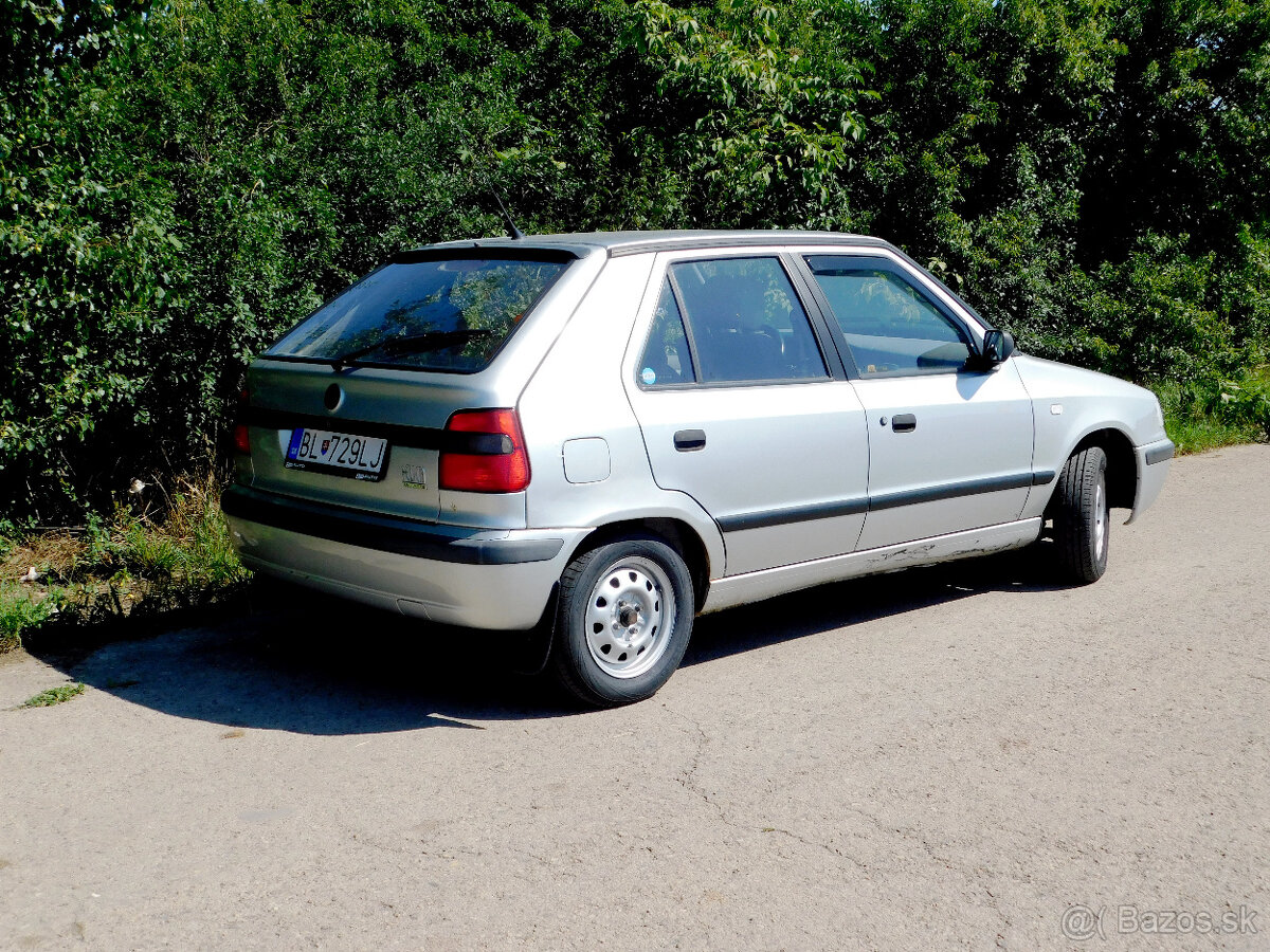 Škoda felicia 1.6i 55kW LX - 3
