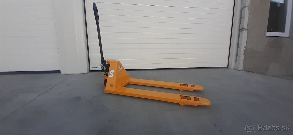 Predám nový paletový vozík s rychlozdvihom 2000kg so zárukou - 3