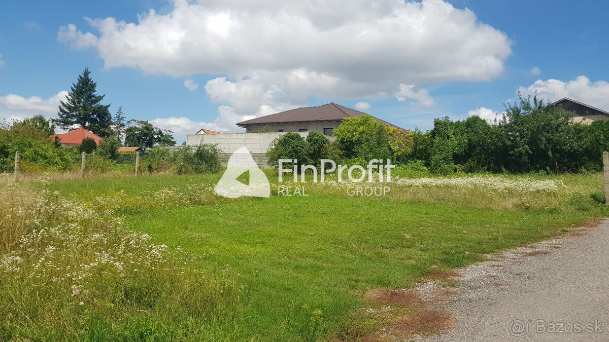 Predám stavebný pozemok Nitra - Lehota. - 3
