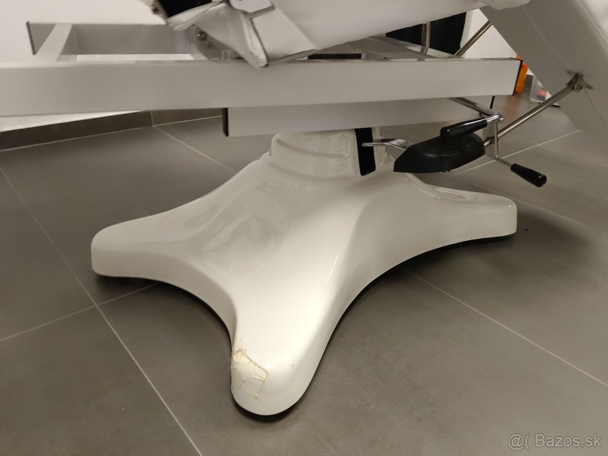 Kozmetické kreslo - 3