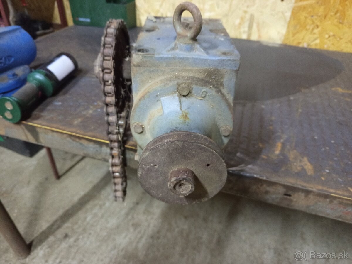 Predám uhlovu predovku - 3