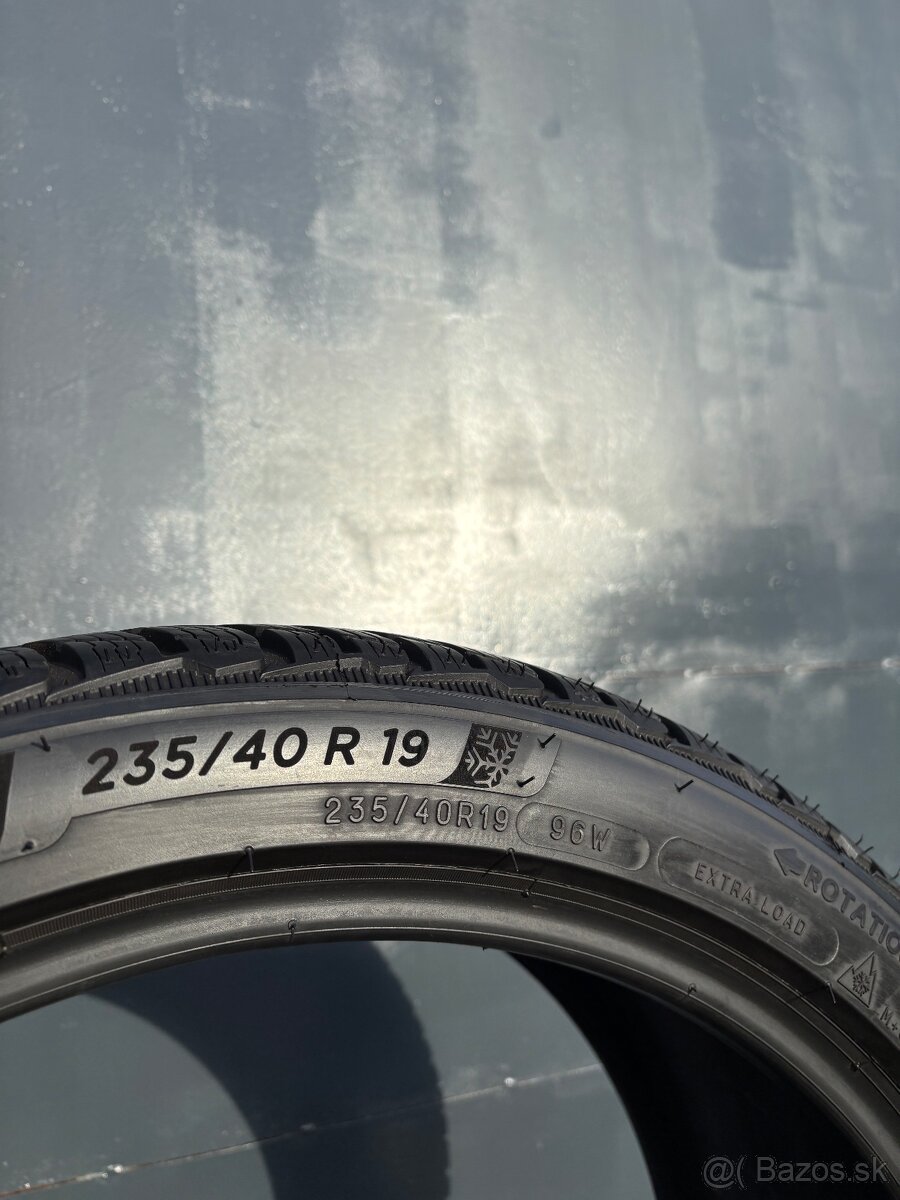 Zimní pneumatiky Michelin 235/40/19 7,5mm DOT22 - 3