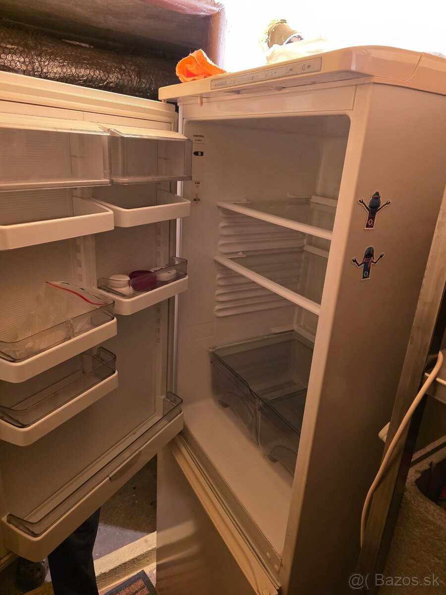 Chladnička s mrazničkou - 3