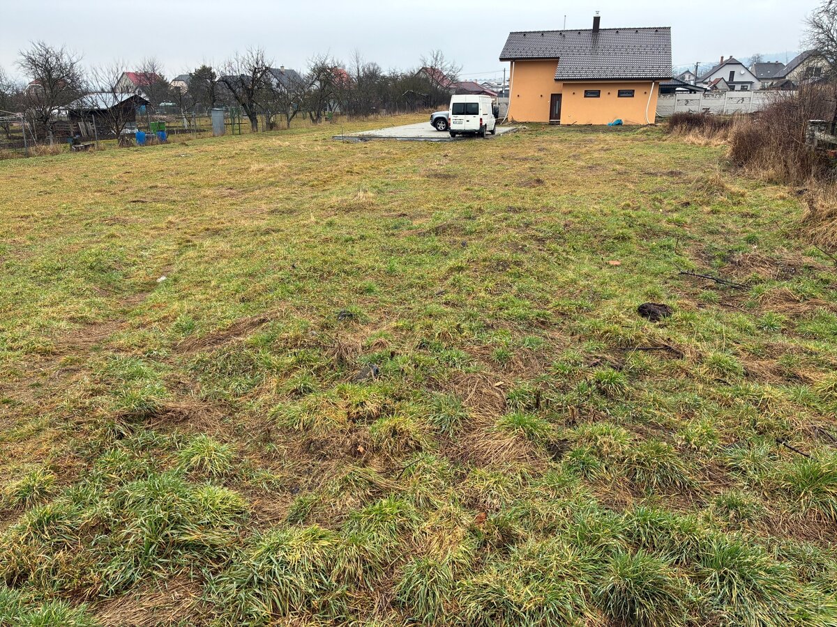 Pozemok Veľký Kolačín - 3