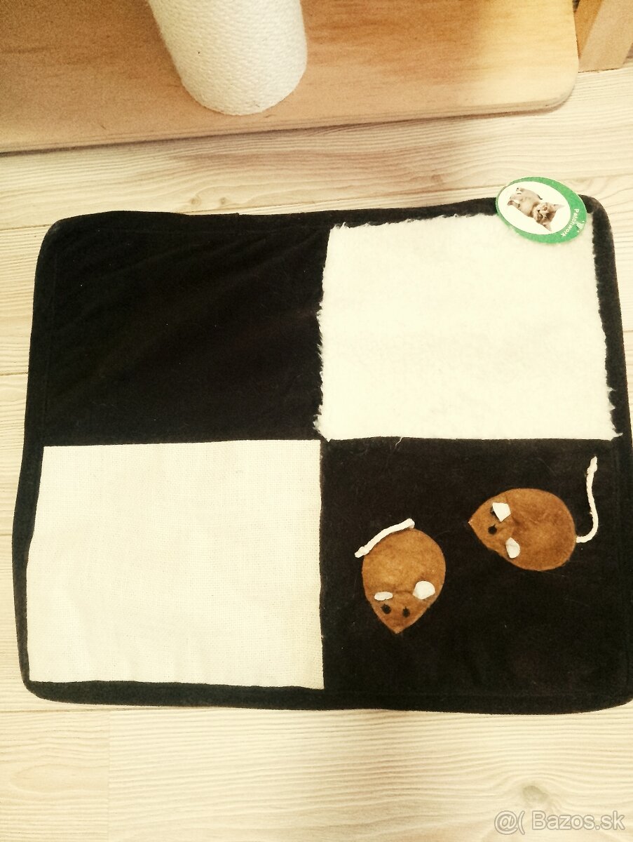 Pelech s kobercom na hranie - 3