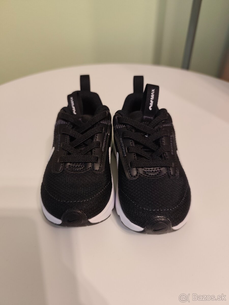 č.23,5 Nové detské botasky Nike air Max - 3