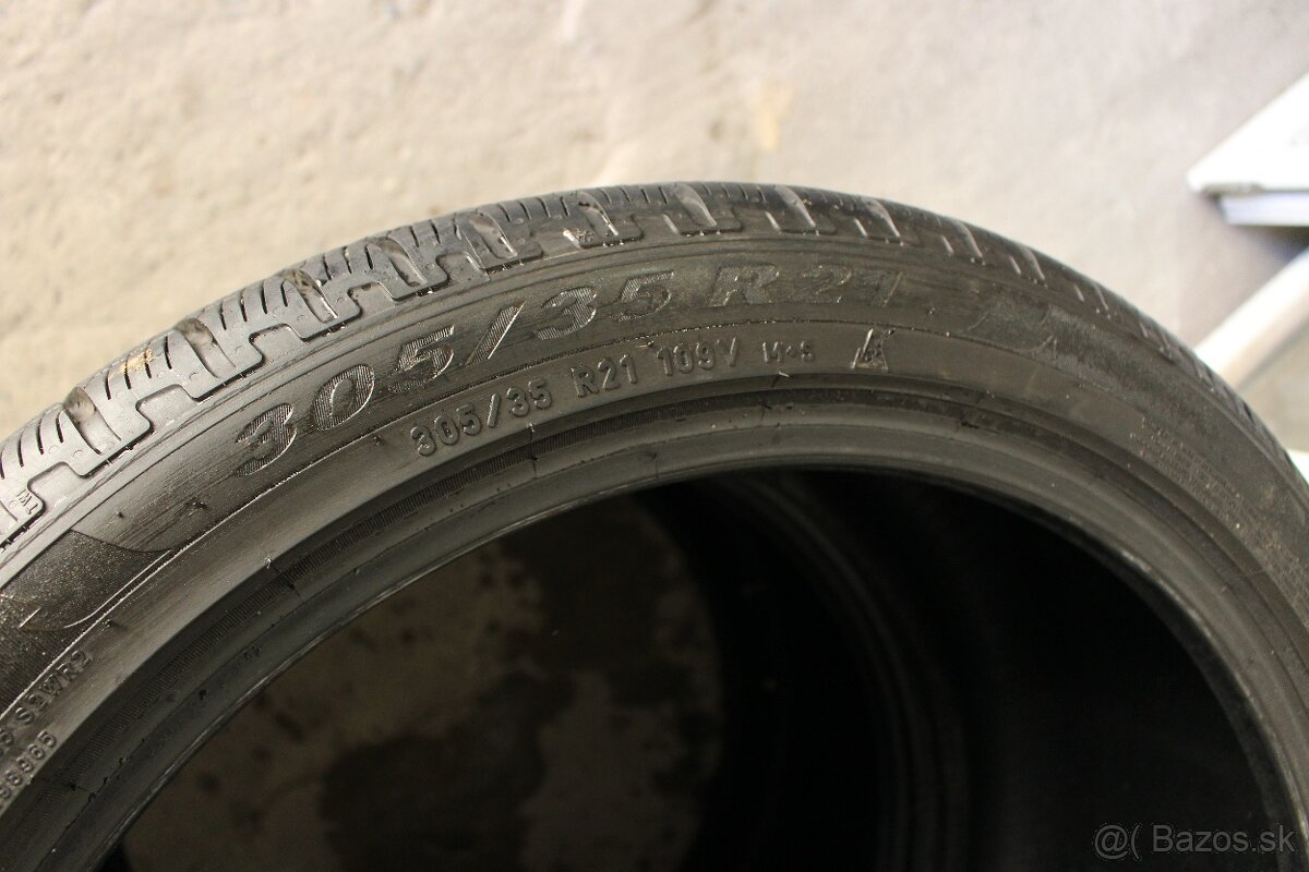 PIRELLI..6MM..ZIMNA..SADA..305/35 r21.. - 3