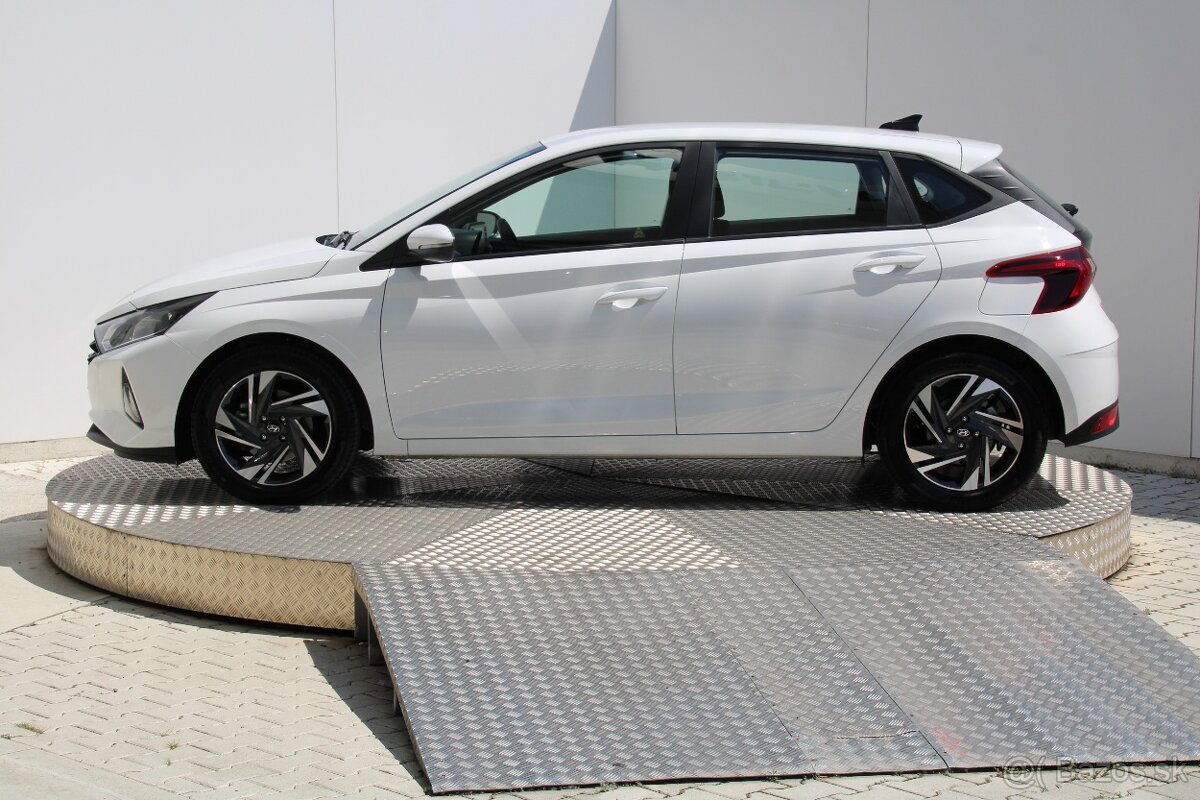 HYUNDAI i20 FL Family - 3