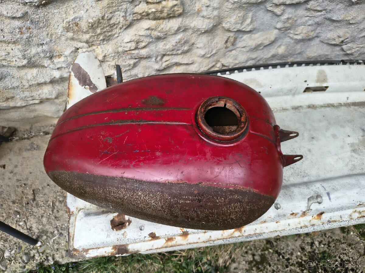 Nádrž Jawa ČZ - 3