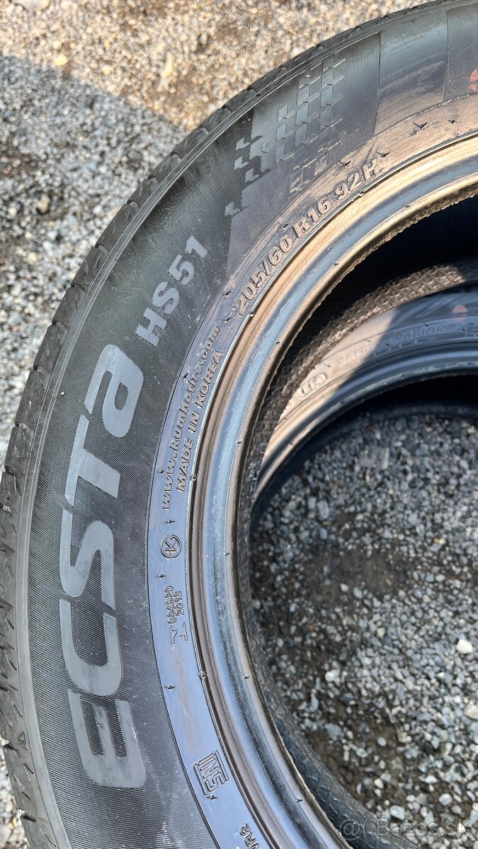 2ks letné 205/60 r16 - 3