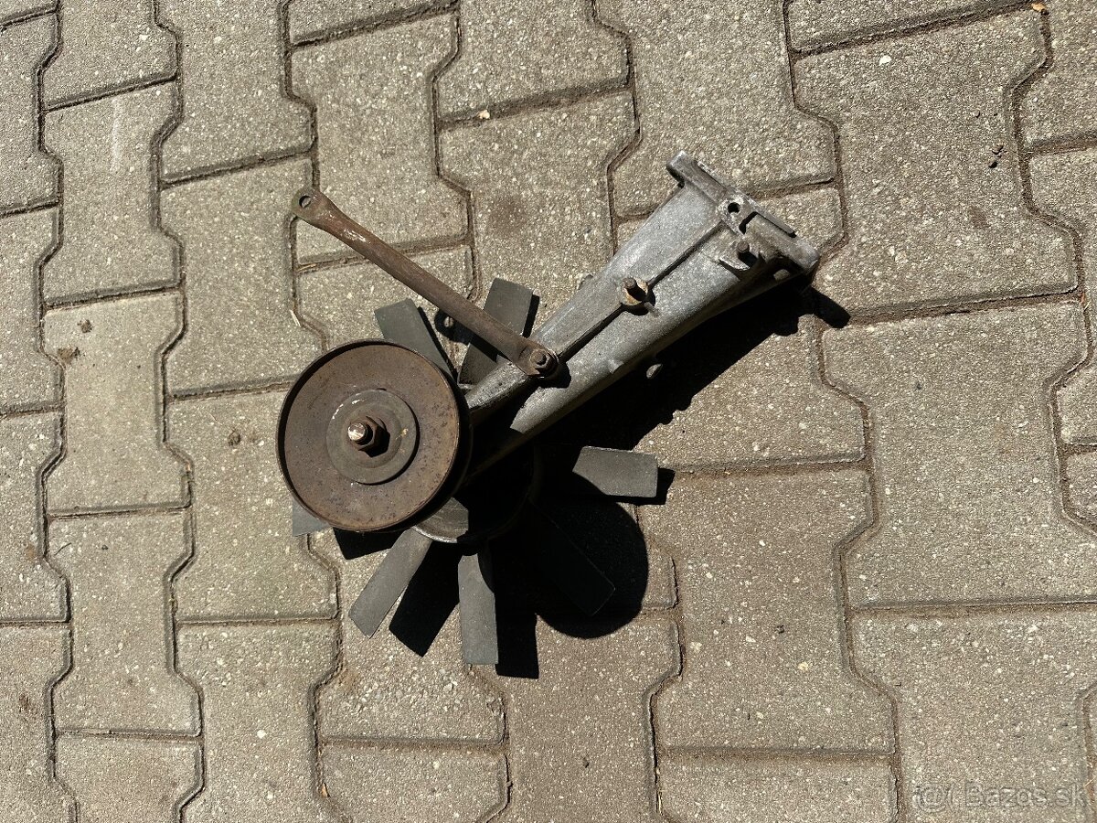 Vetrák na chladič Škoda 100 - 3