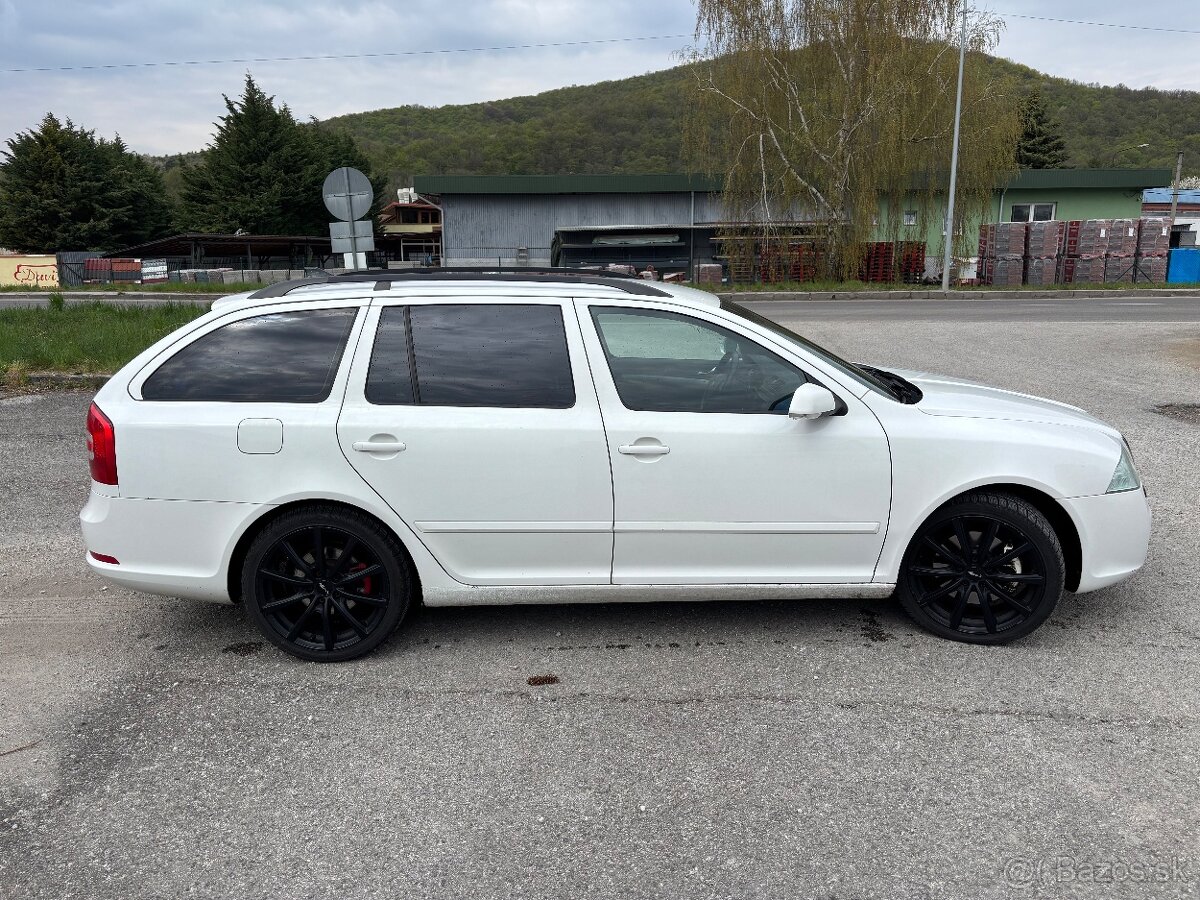 Škoda octavia 2 RS - 3