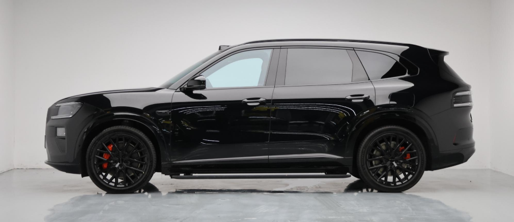 Zeekr 8X 70kWh Ultra+ 900 hp - 3
