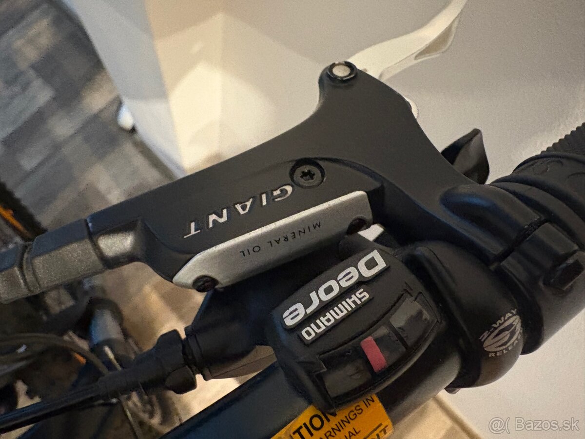 Predam Bicykel Giant Terrago 1 XC - 3