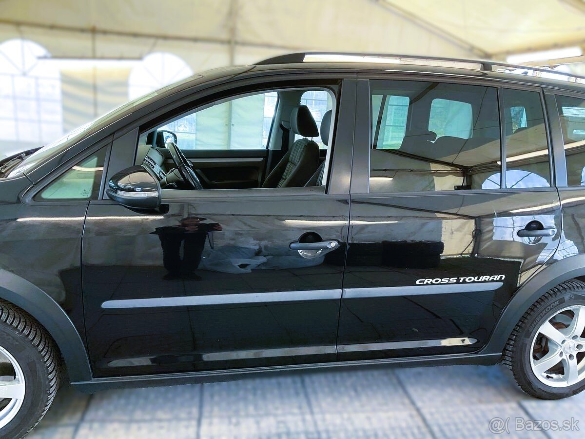 Volkswagen Touran Cross 2.0 TDi CR DSG 2013 - 3