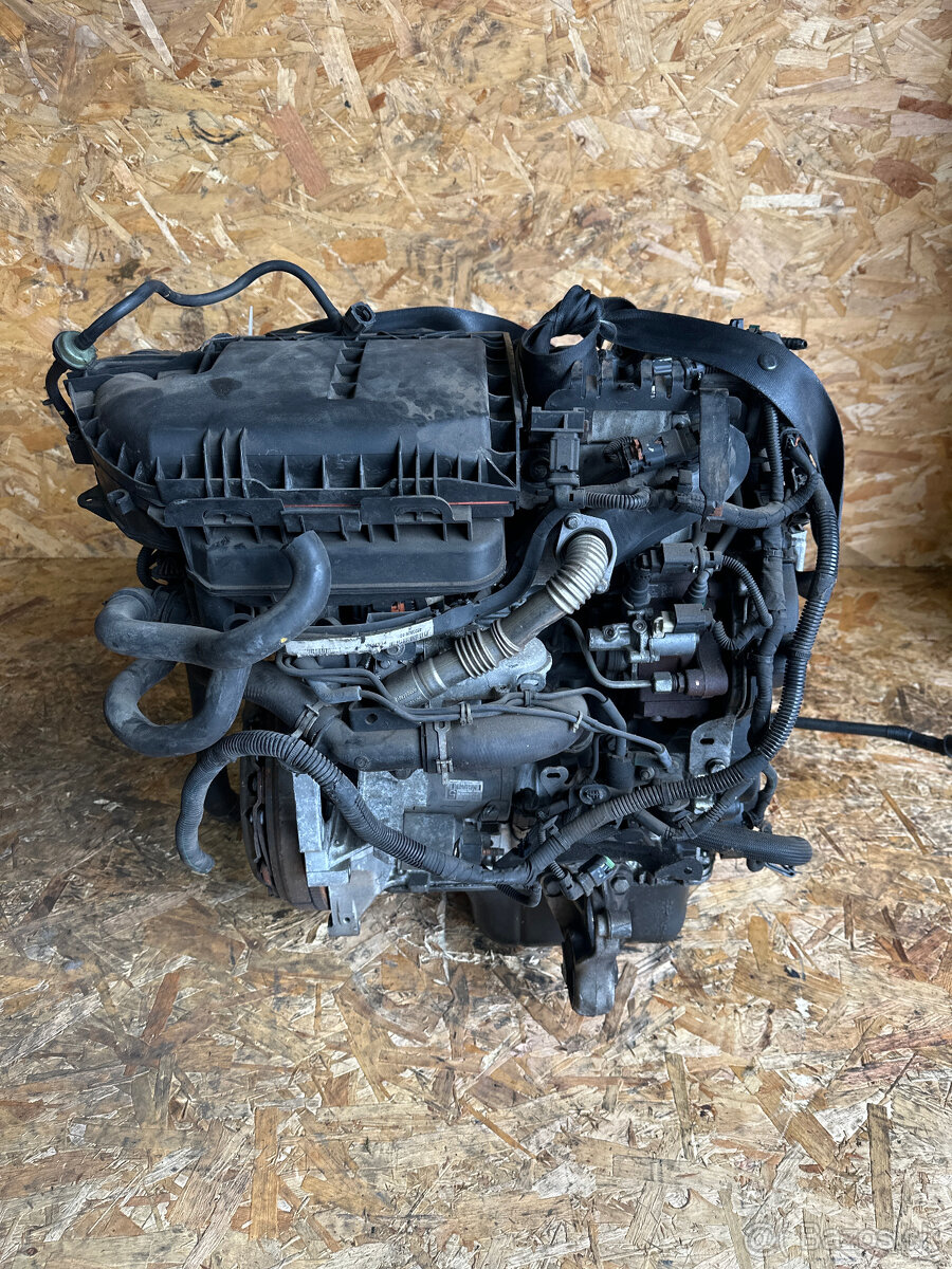 PRODÁM MOTOR PEUGEOT 5008 1.6 HDI 9HD - 3