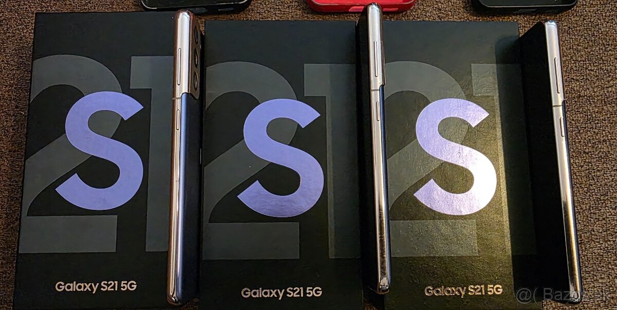 Samsung Galaxy S21 - 3 ks - 3