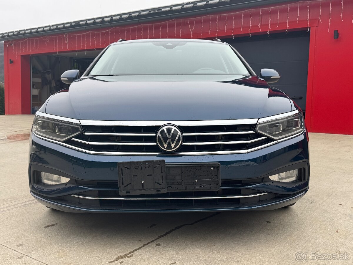 VW Passat 2.0 TDI EXCLUSIVE 110 KW DSG 10/2021 - 3