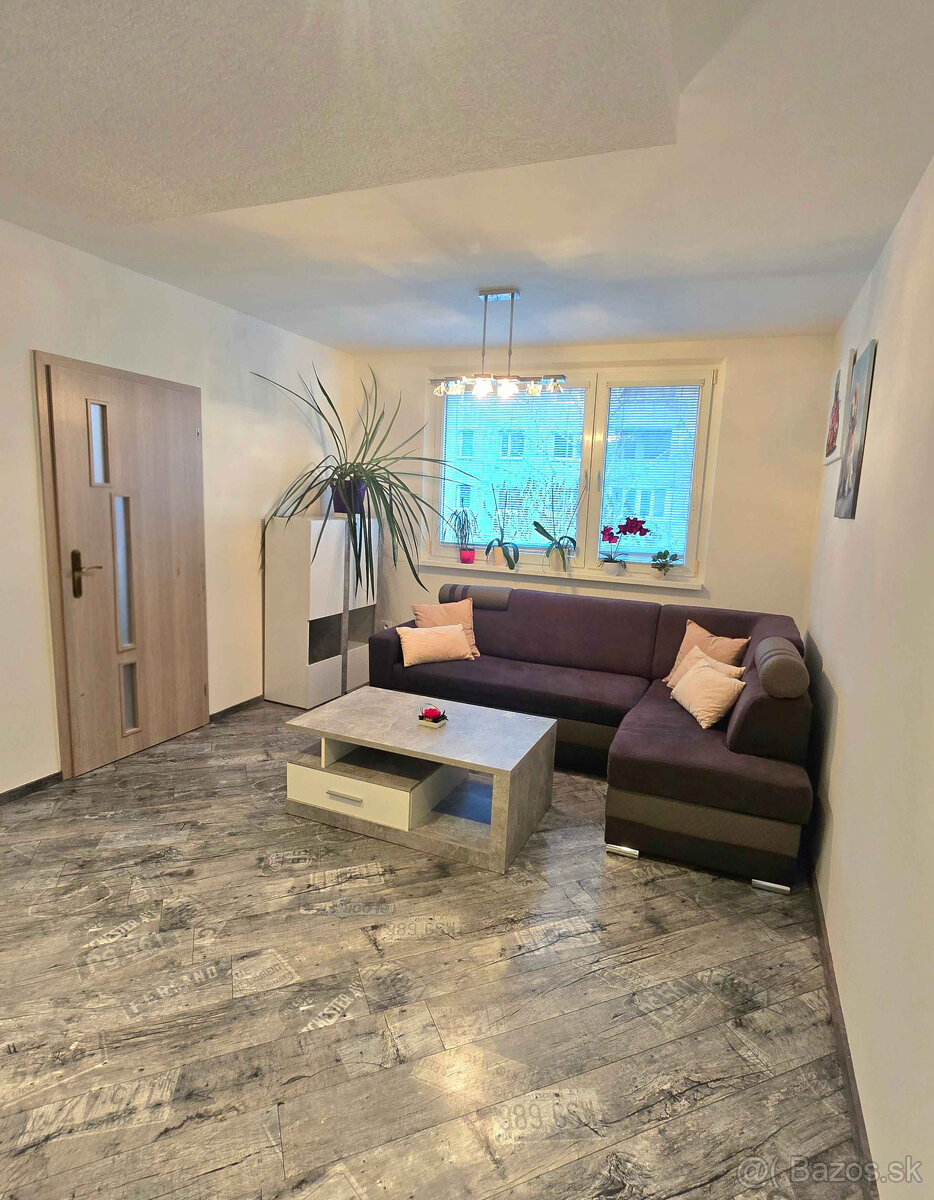 2i byt s možnosťou prerobenia na 3iz.; investičný potenciál - 3