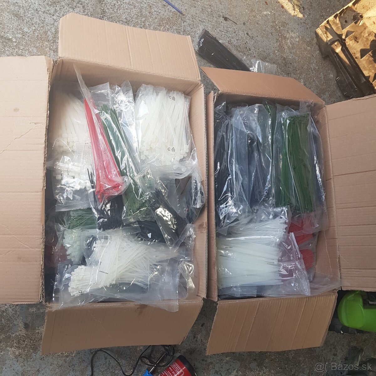 Predám binderky,stahovacie pásky každé 4 balenie zadarmo v j - 3