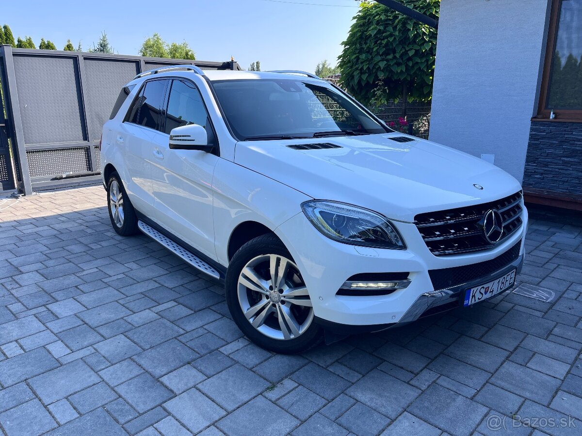 Mercedes-Benz ML 350 - 3