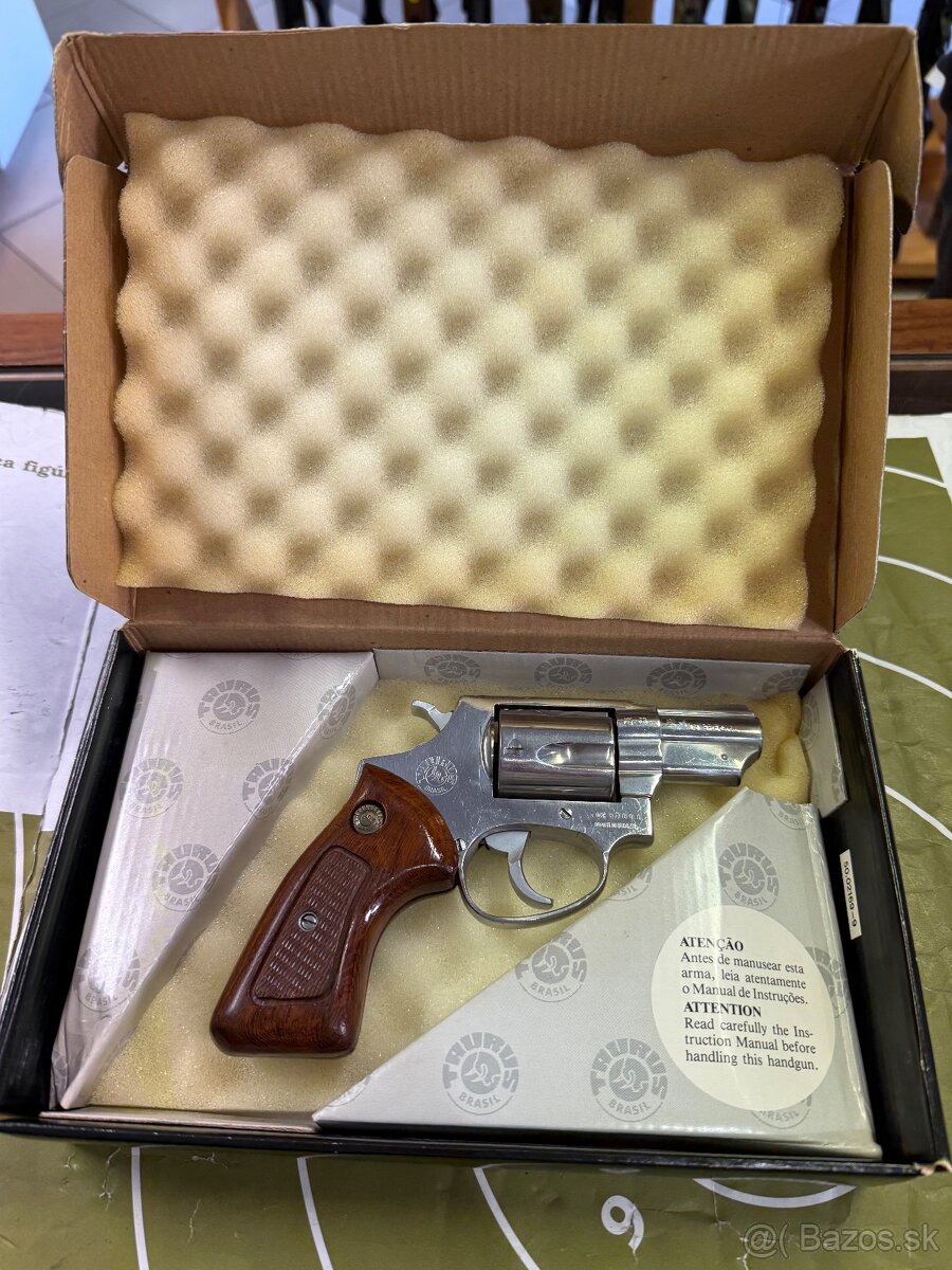 Revolver Taurus Brasil - 3