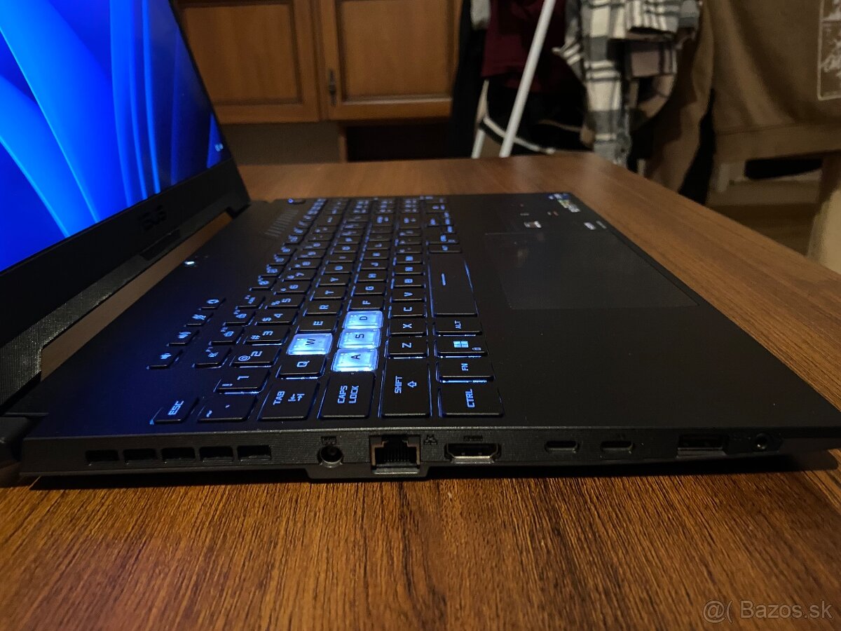 ASUS TUF Dash F15 FX517ZC-HN108WS - 3