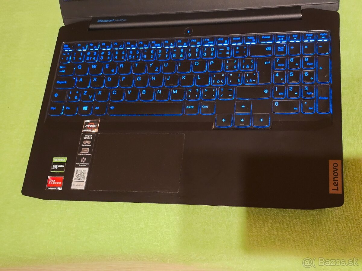 Lenovo IdeaPad Gaming 3 1TB SSD - 3