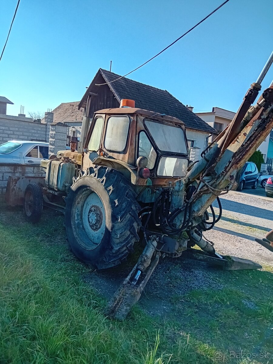 Traktor bager Bielorus - 3