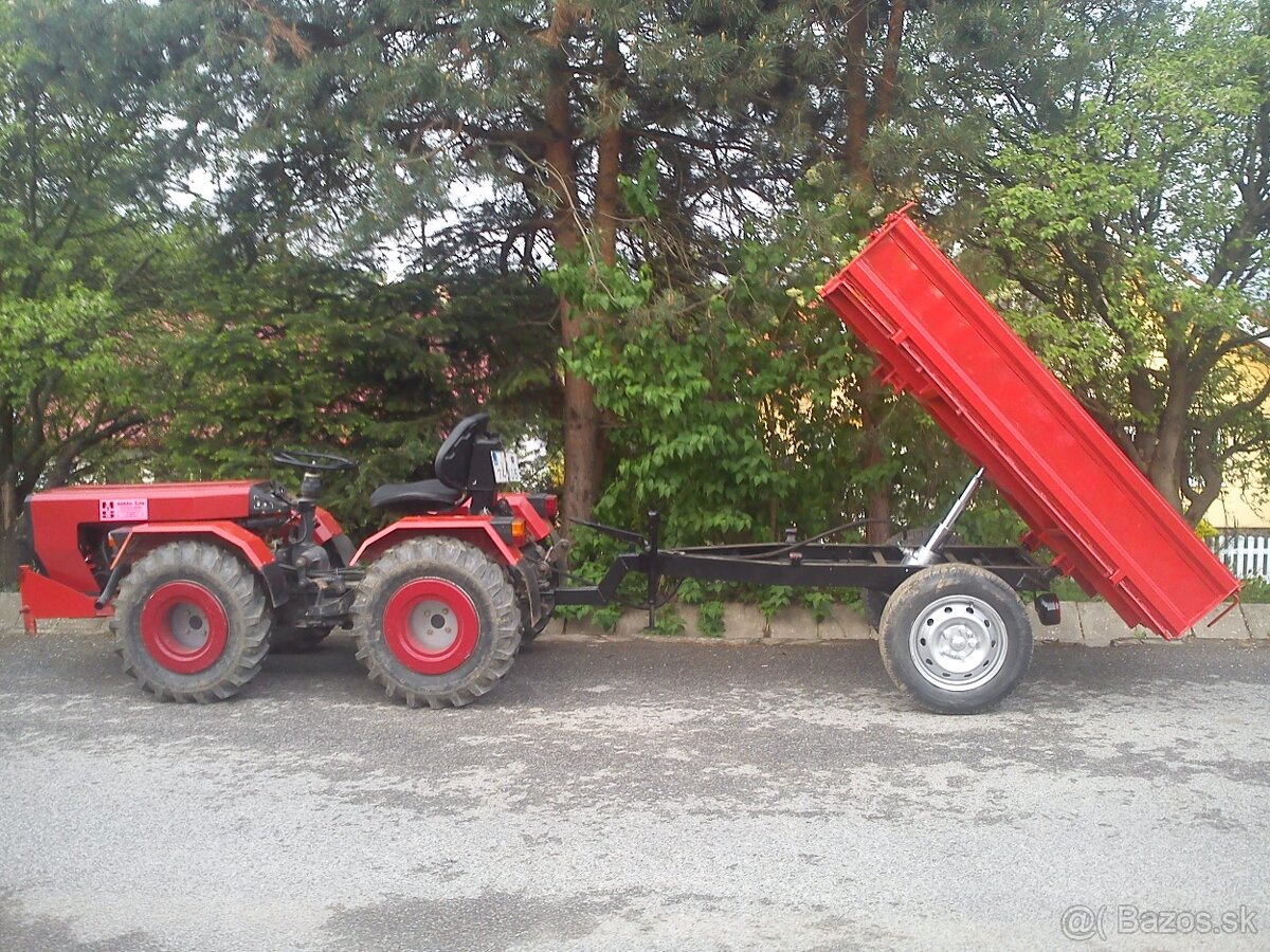 vyklápacia vlečka za traktor - 3
