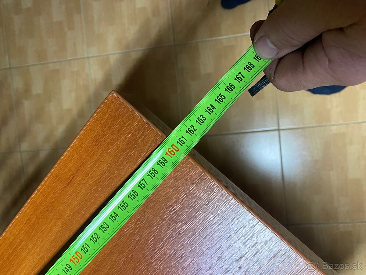 Jedálenský stôl - 3