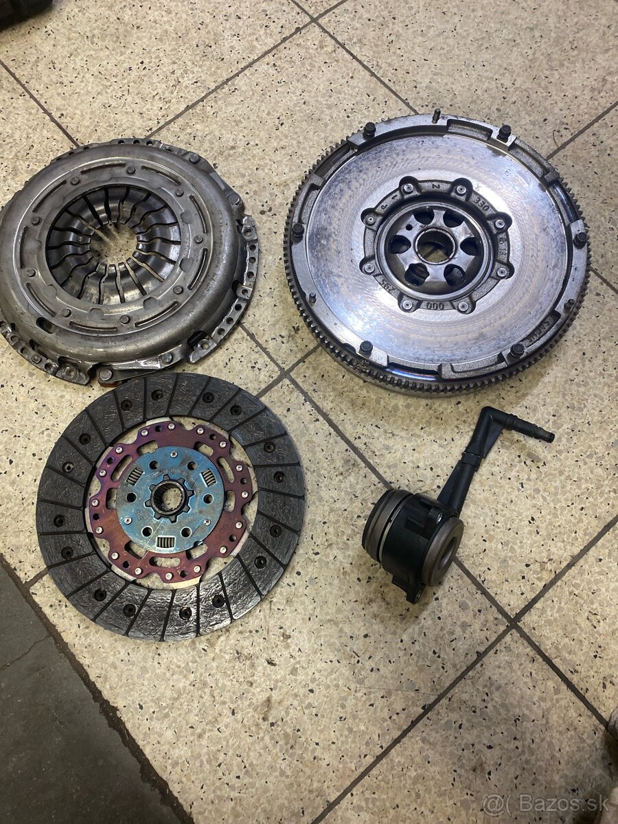 Dvojhmotny zotrvacnik komplet sada spojka Sachs - 3