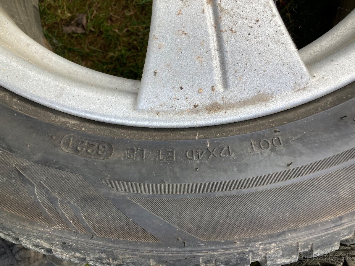 Pneu 235/55/18 Freelander - 3