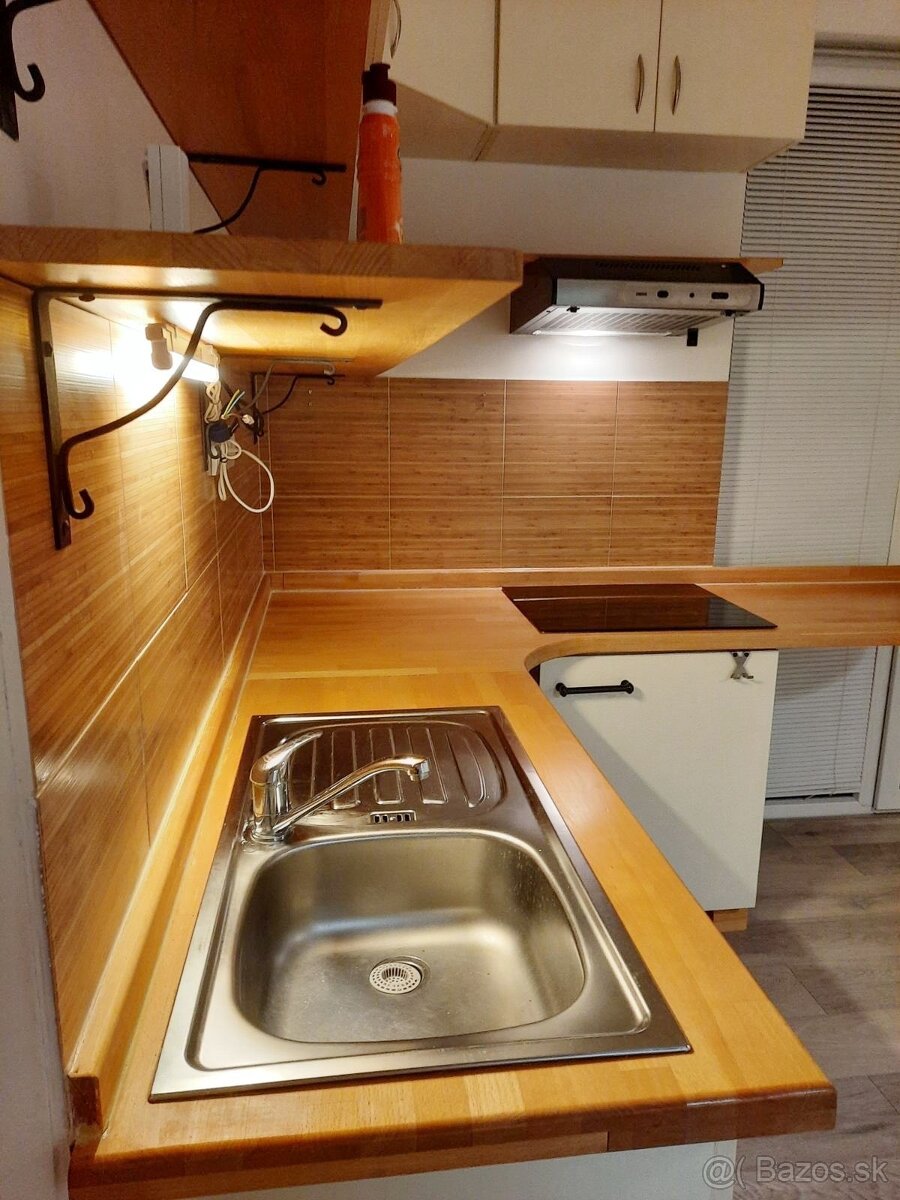 1 izbový byt - Ďumbierska ulica - 3