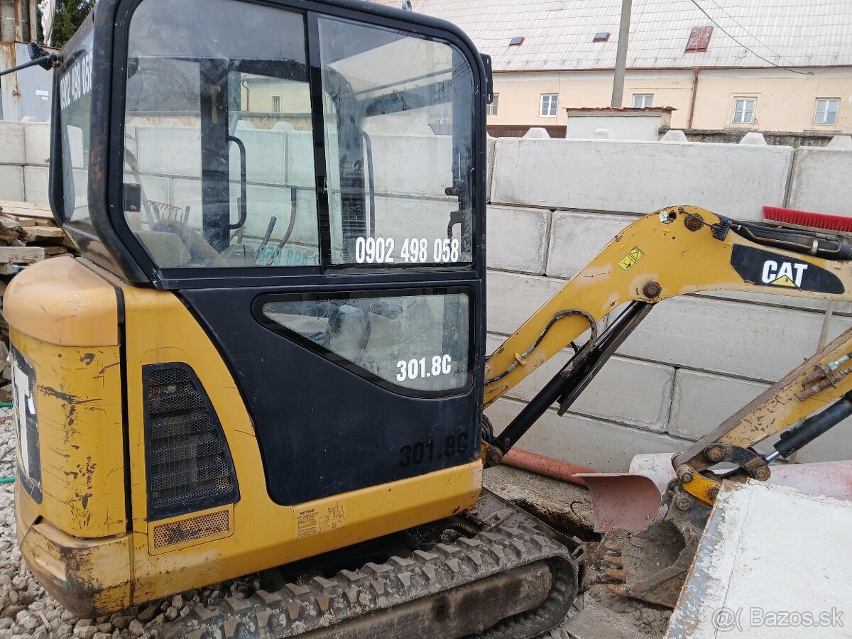 Minibager catrpillar 301.8 - 3