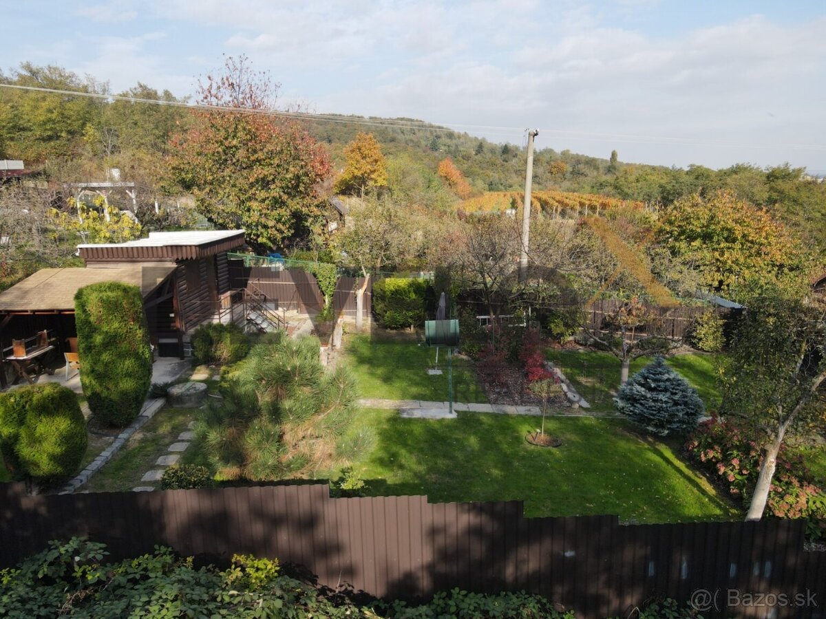 Na predaj rekreačné bývanie pod lesom - Rača, Pekná cesta - 3