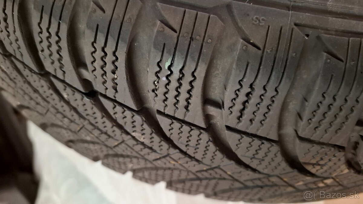 Zimne pneu Nexen 215/70 + hlin.disky R16 - 3