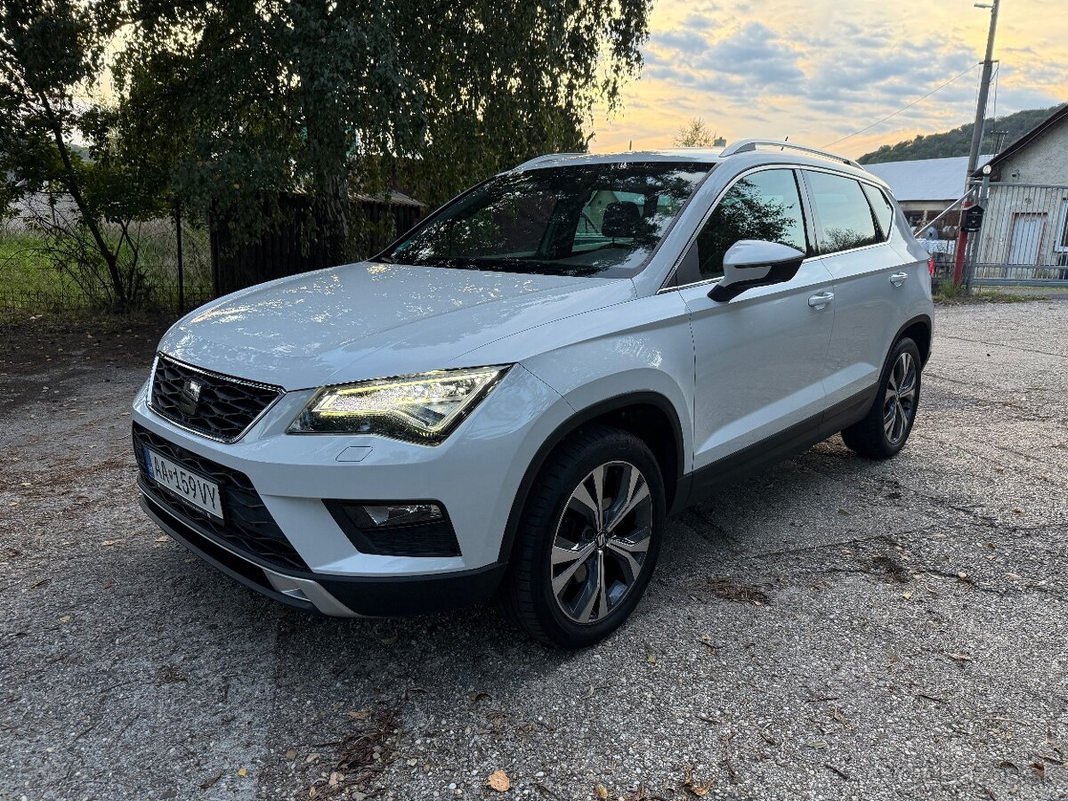 Seat Ateca 2.0TDI 4x4 140kw Full led Navi Pano - 3