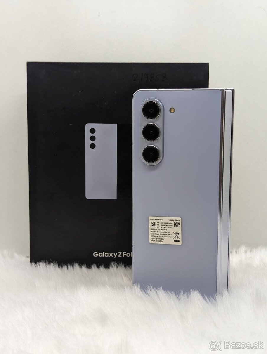 Samsung Z Fold 5 - 3