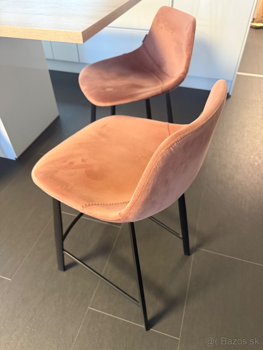 Pultova stolicka - 3