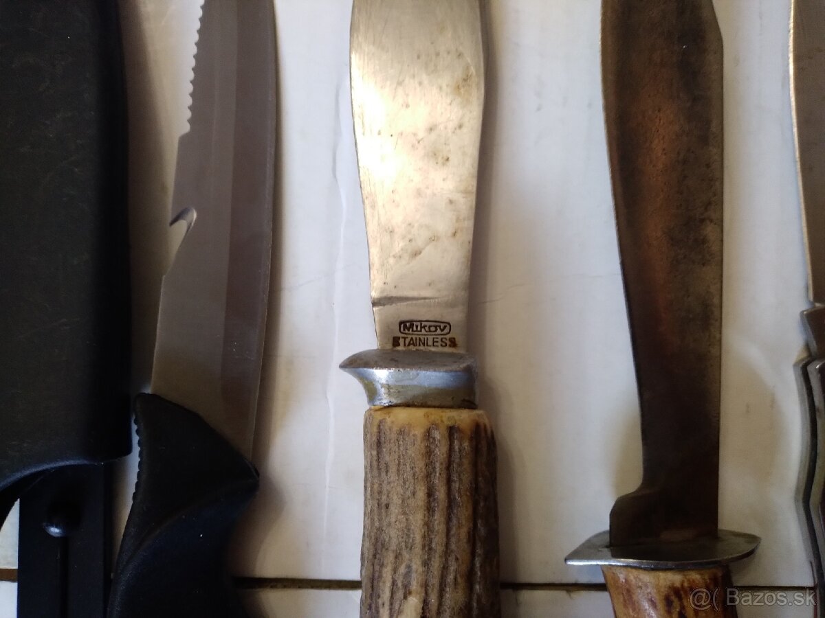 Vreckové nožíky,dve dýky,britvy - 3