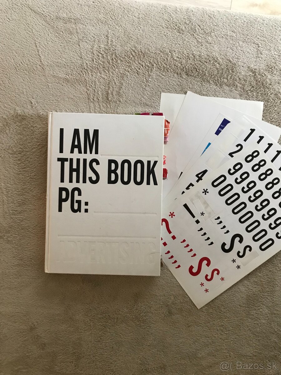 Advertising vol. 29 / I am this book PG/ - 3