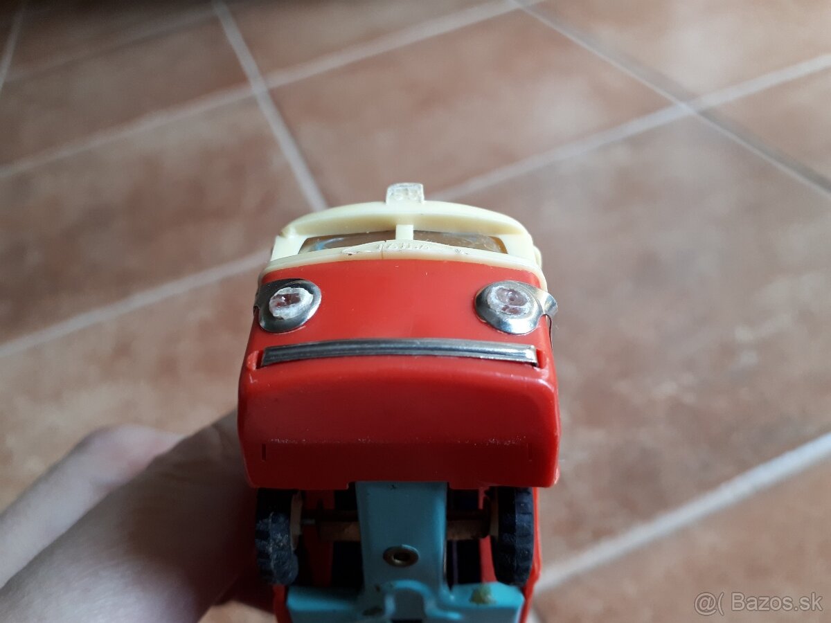 Stara hracka - Trolejbus od ITES - 3